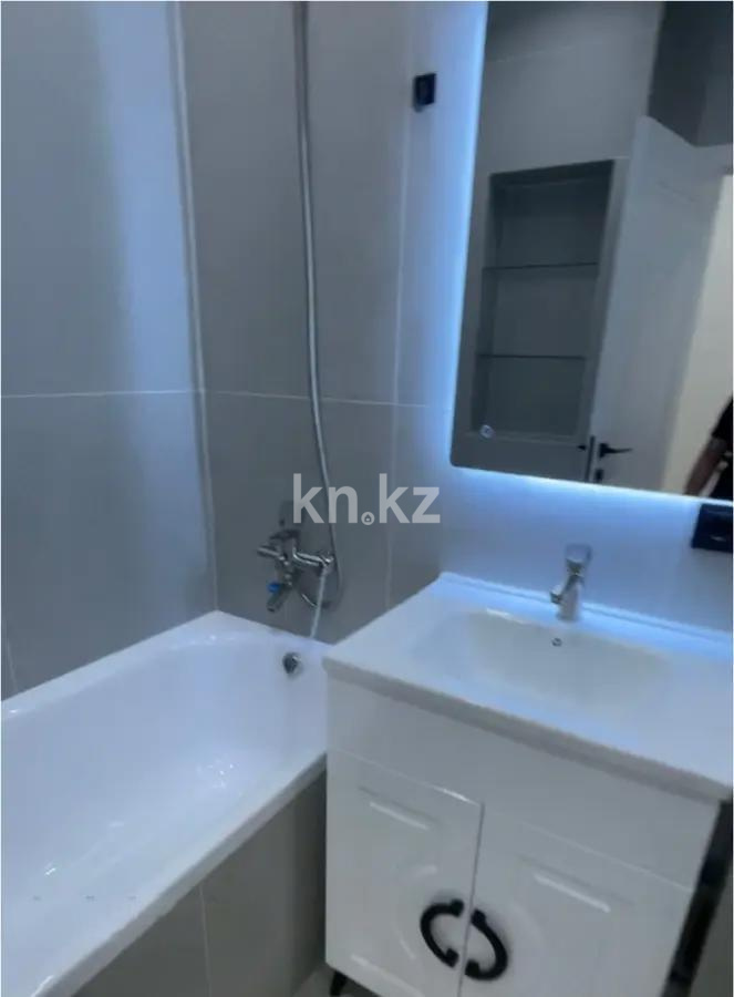 Продажа 2-комнатной квартиры, 60 м² в Алматы - фото 4