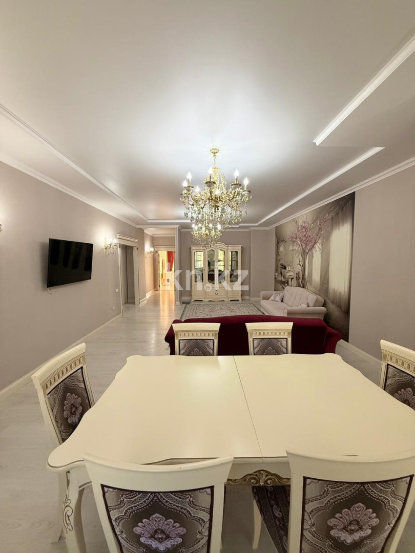 Продажа 3-комнатной квартиры, 106 м², ул. Керей, Жанибек хандар, дом  28 - пр. Мангилик Ел в Астане - фото 11