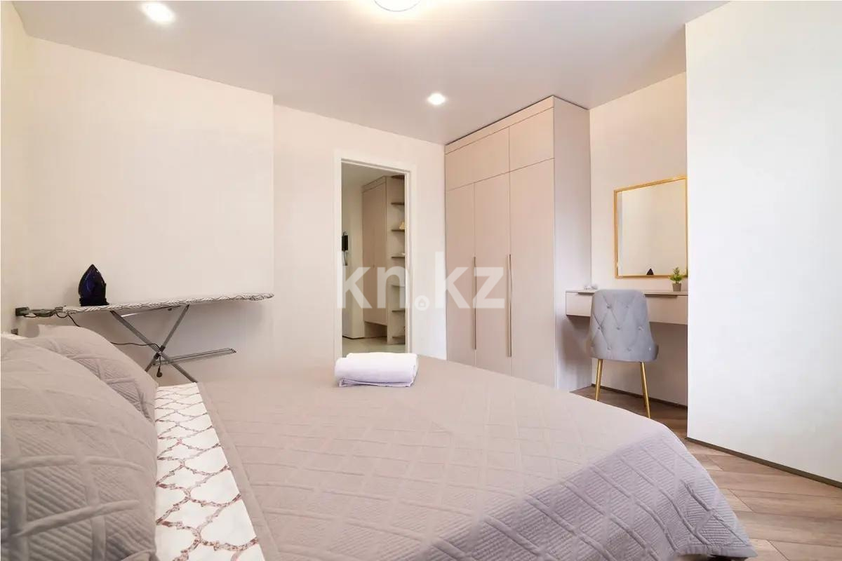 Продажа 2-комнатной квартиры, 44 м², ул. Туркестан, дом  4б стр - Продажа  двухкомнатных квартир в Астане без посредников с фото фото 1 из 4