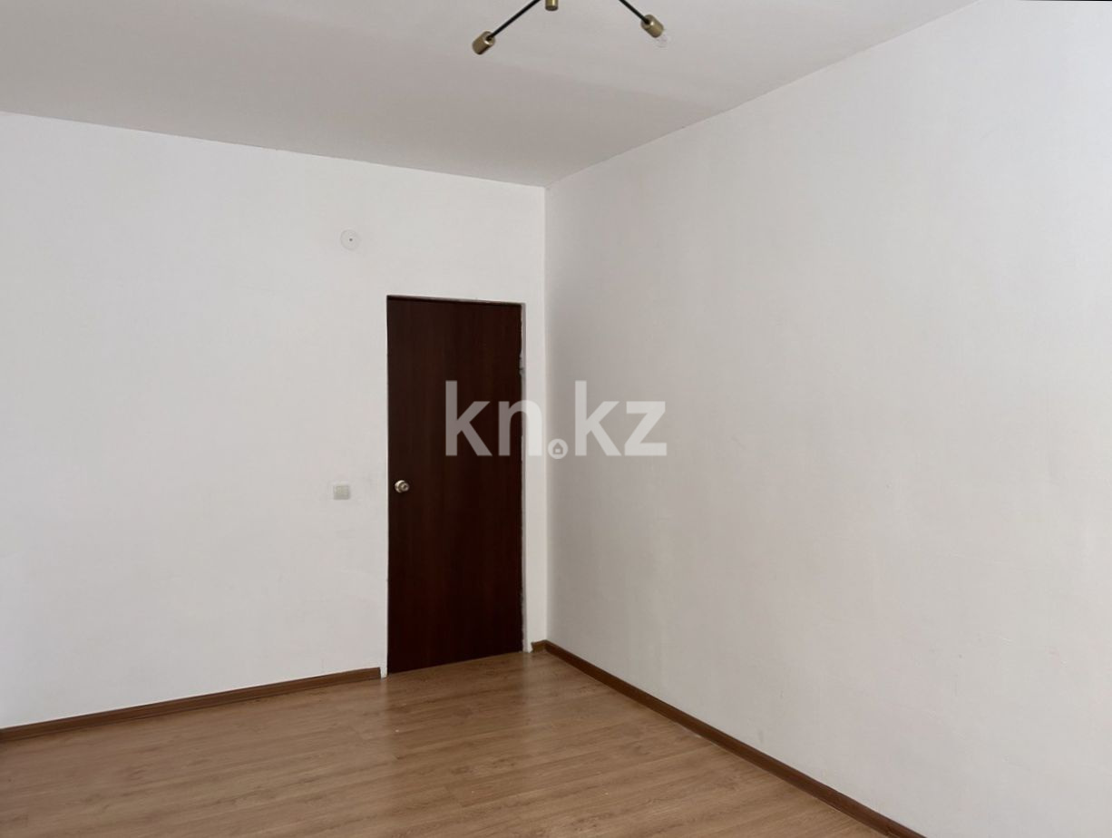 Продажа 2-комнатной квартиры, 56.4 м² - Продажа и аренда недвижимости в Усть-Каменогорске фото 8 из 25