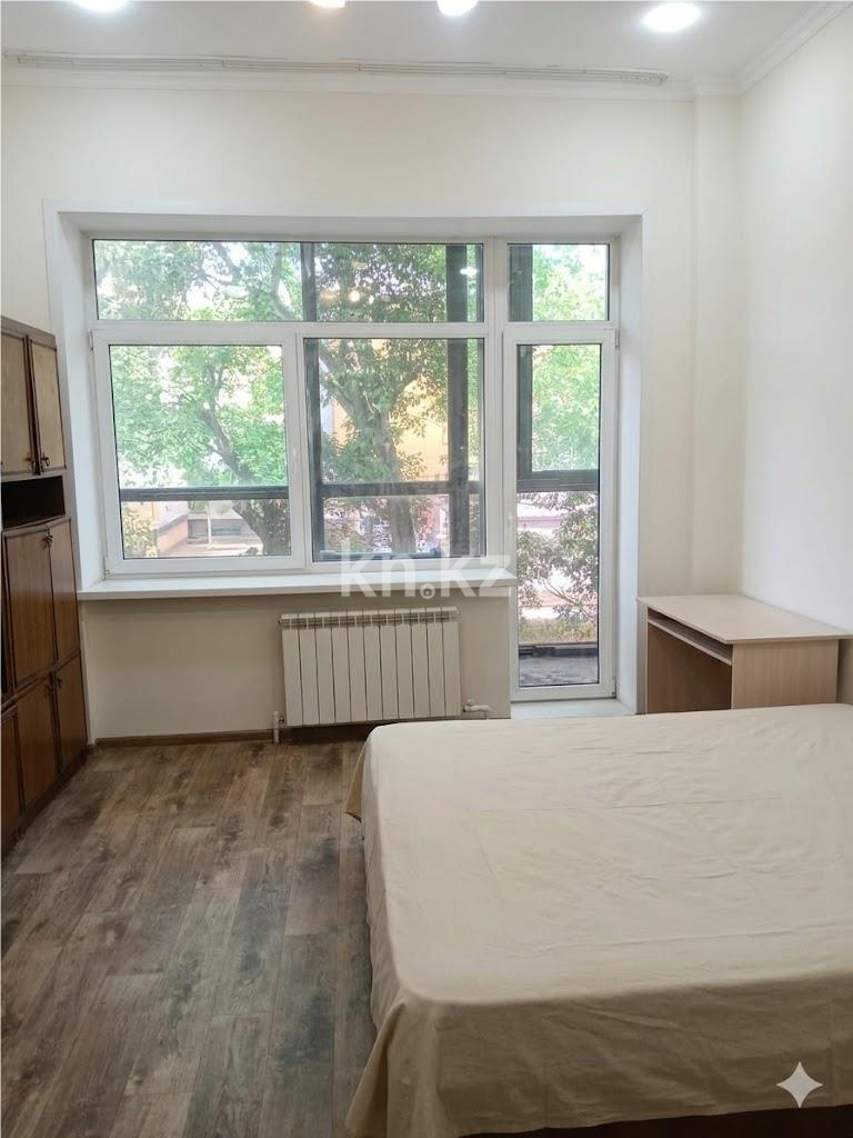 Продажа 4-комнатной квартиры, 88 м² - Продажа четырехкомнатных квартир в Караганде - страница 4 фото 1 из 10