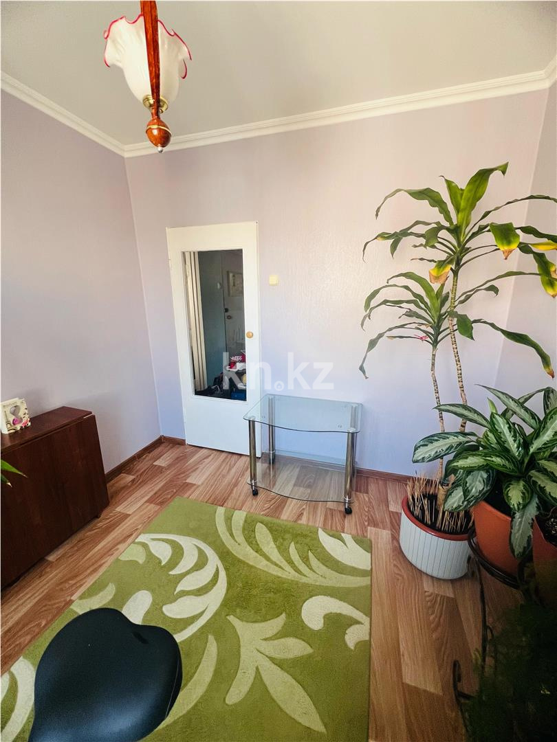 Продажа 4-комнатной квартиры, 76 м², мкр-н Степной-4, дом  18 - Продажа  четырехкомнатных квартир в Караганде фото 15 из 22