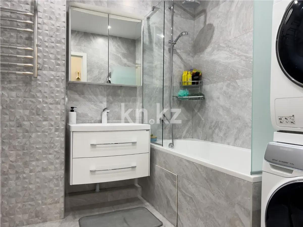 Продажа 4-комнатной квартиры, 110.7 м², мкр-н Коктем-3, дом  24 в Алматы - фото 5