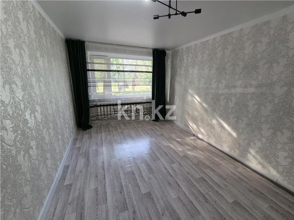 Продажа 3-комнатной квартиры, 63 м², пр. Строителей, дом  27 - Продажа квартир в Караганде фото 1 из 5