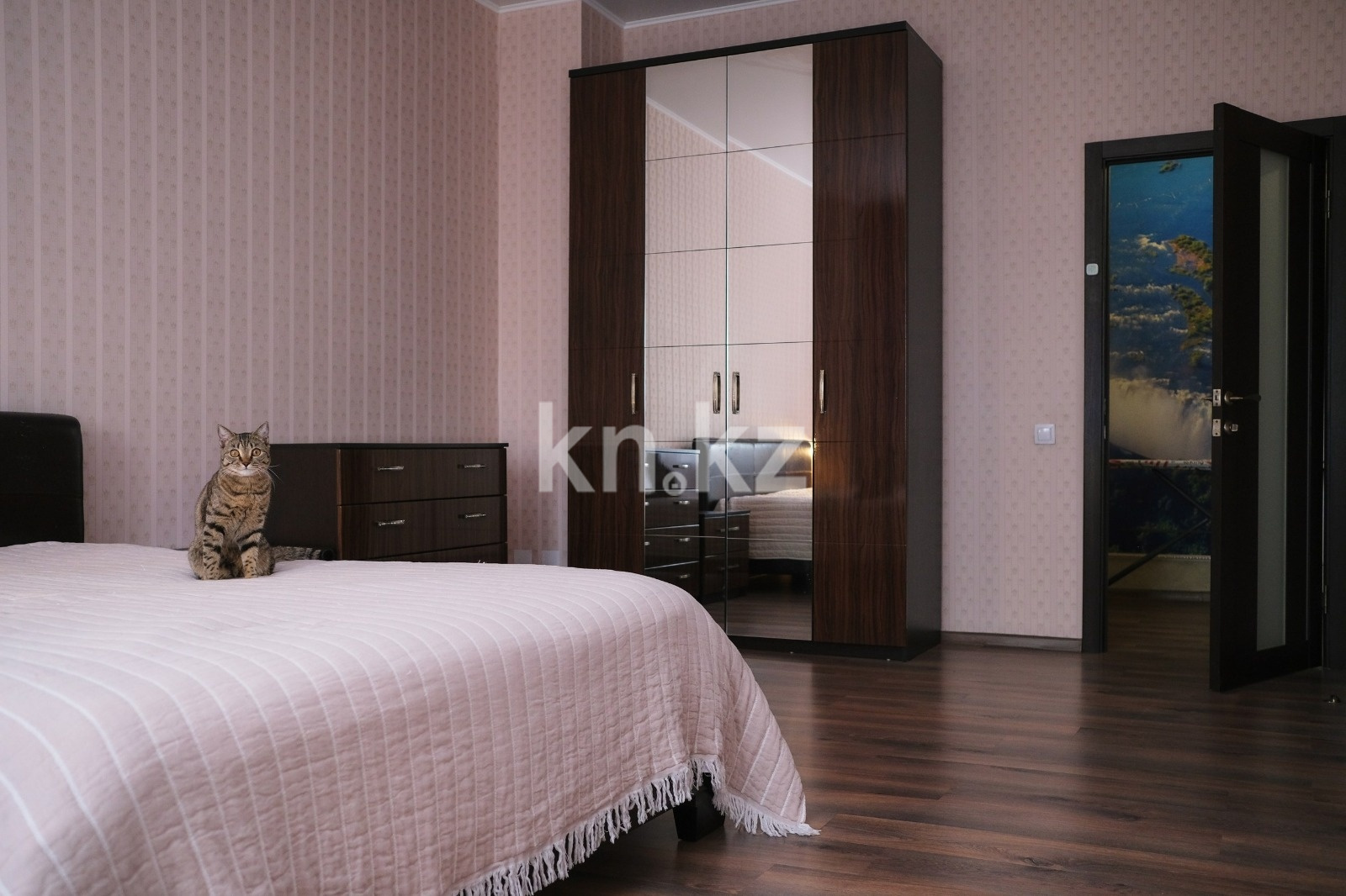 Продажа 3-комнатной квартиры, 158.3 м² в Караганде - фото 4