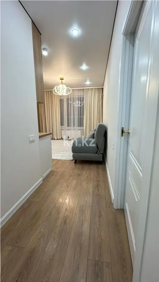 Продажа 2-комнатной квартиры, 42 м², пр. Райымбека, дом  210/7 в Алматы - фото 3