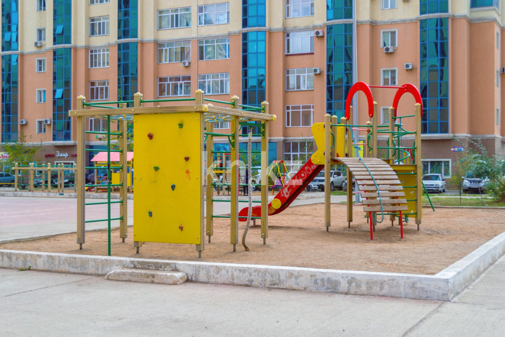 Продажа 2-комнатной квартиры, 86 м², ул. Иманбаевой в Астане - фото 31