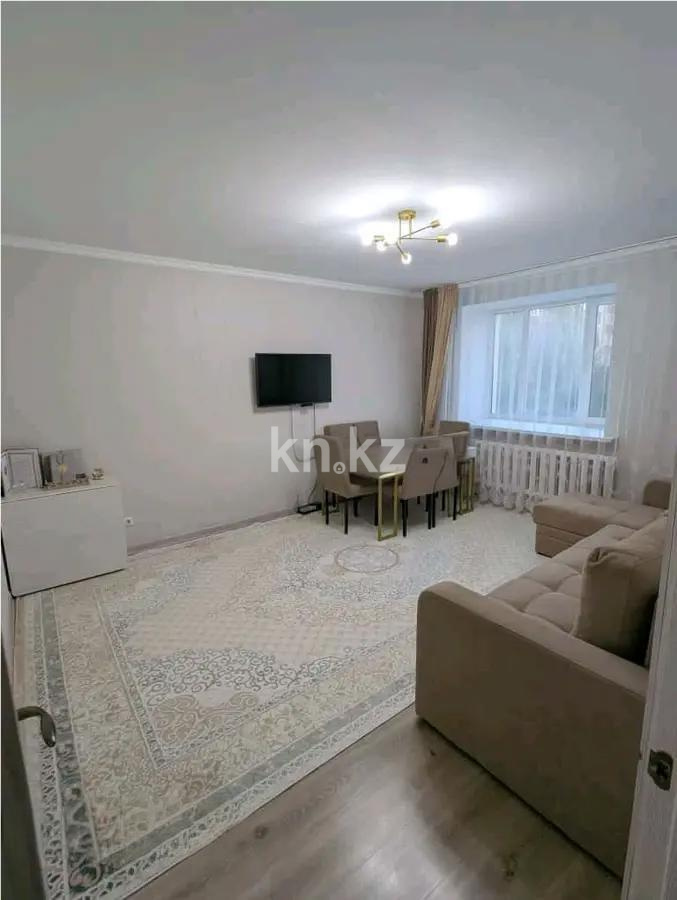 Продажа 3-комнатной квартиры, 68 м², ул. Сейфуллина, дом  4 - Продажа  трехкомнатных квартир в Астане без посредников с фото фото 1 из 6