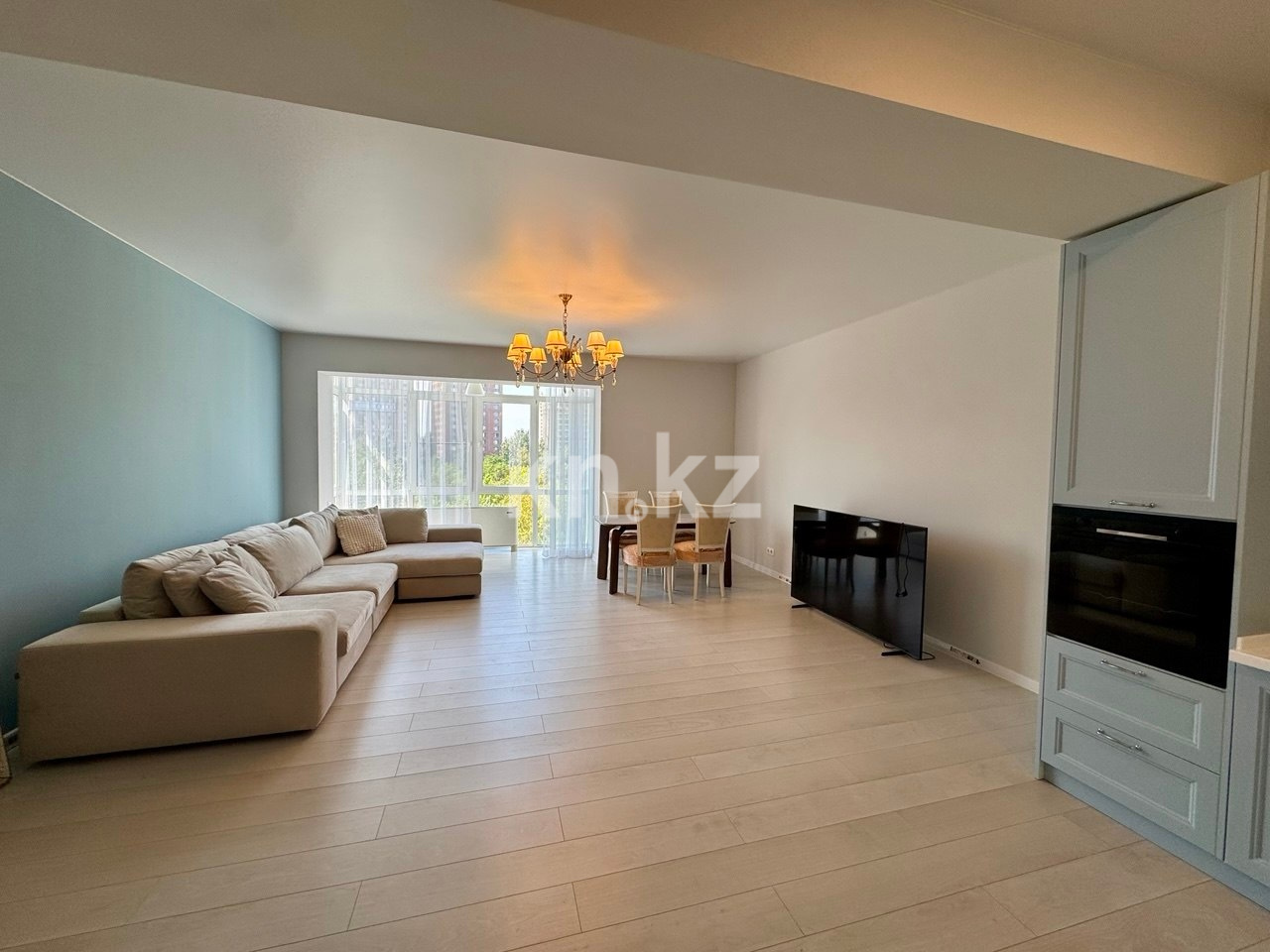 Продажа 2-комнатной квартиры, 88.1 м² в Алматы - фото 4