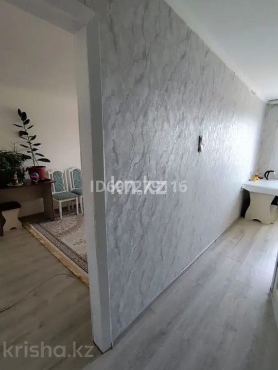 Продажа 2-комнатной квартиры, 46 м², ул. Университетская, дом  17 - Продажа квартир в Караганде с фото фото 1 из 5