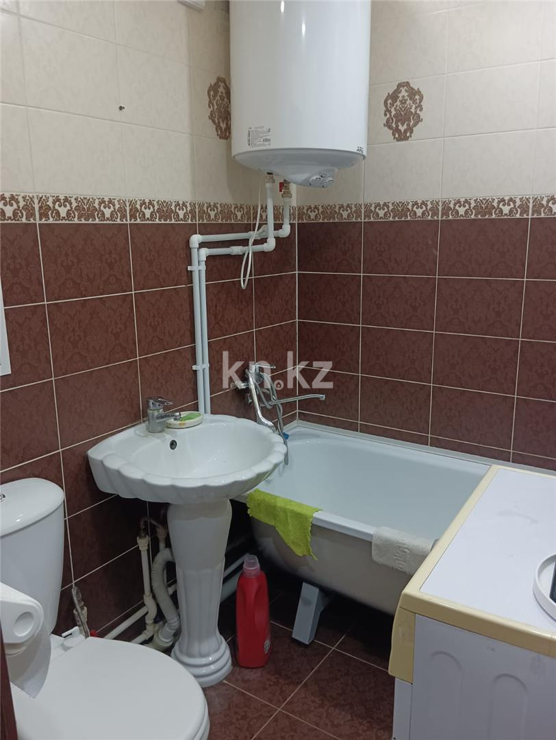 Продажа 3-комнатной квартиры, 64 м², ул. Чернышевского - Продажа квартир в Казахстане фото 11 из 14