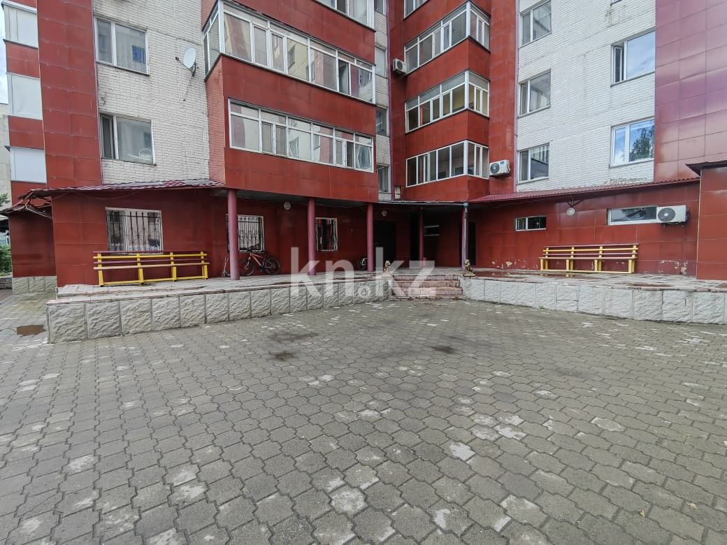 Продажа 2-комнатной квартиры, 55 м² - Продажа квартир в Караганде - страница 3 фото 20 из 27