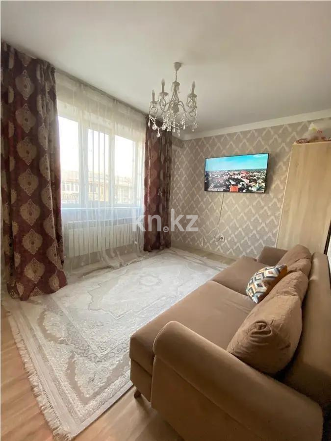 Продажа 2-комнатной квартиры, 40 м², мкр. Аксай-1, дом  11/10 в Алматы