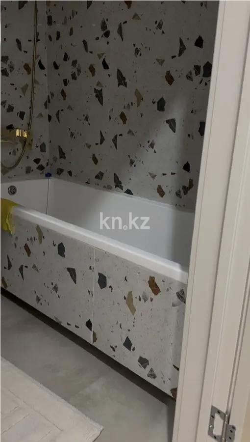 Продажа 2-комнатной квартиры, 48 м², ул. Хусейна бен Талала, дом  30 в Астане - фото 4