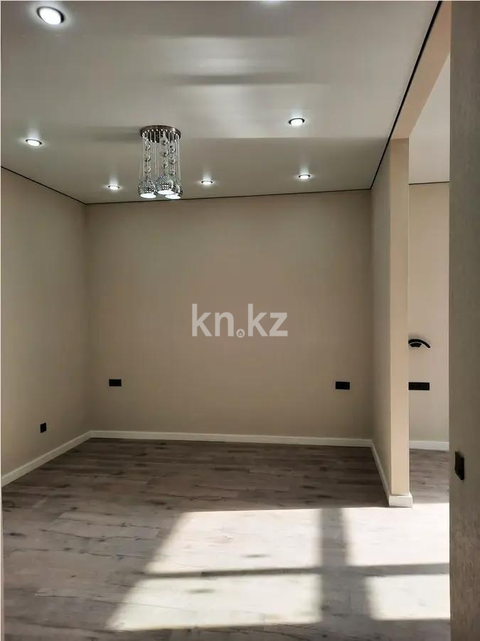 Продажа 2-комнатной квартиры, 53 м², ул. Ашимова, дом  13 - Продажа  двухкомнатных квартир в Караганде без посредников с фото фото 1 из 4