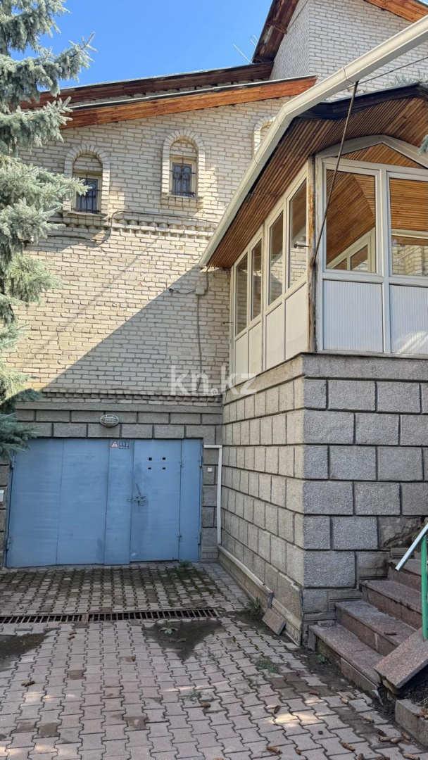 Продажа 6-комнатного дома, 345 м², ул. Сырмак - Продажа домов, коттеджей в Алматы с фото фото 1 из 16