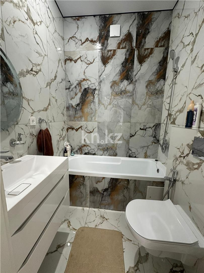 Продажа 4-комнатной квартиры, 110 м², ул. Анет баба - Продажа квартир в Карагандинской области фото 15 из 21