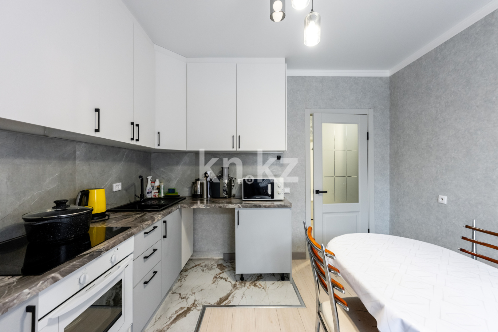 Продажа 2-комнатной квартиры, 56.7 м² в Астане - фото 13