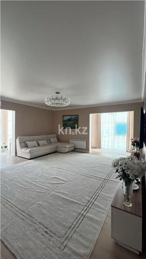 Продажа 3-комнатной квартиры, 167.9 м², ул. Желтоксан, дом  2 - Продажа квартир в новостройках Астаны фото 1 из 7