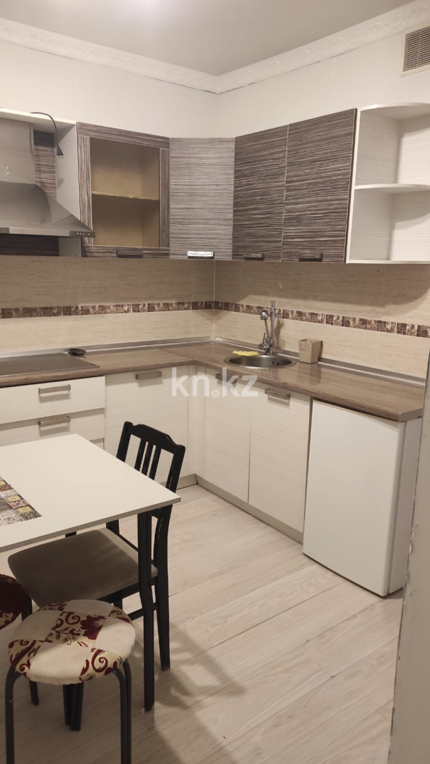 Аренда 1-комнатной квартиры, 40 м² - Аренда недвижимости в Алматы фото 1 из 9