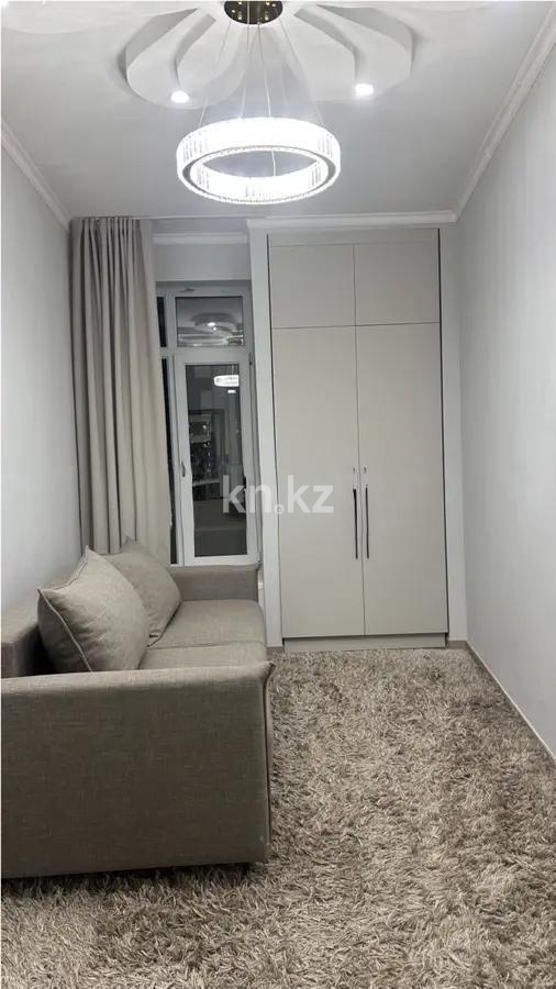 Продажа 4-комнатной квартиры, 108 м², ул. Навои, дом  72 в Алматы - фото 2