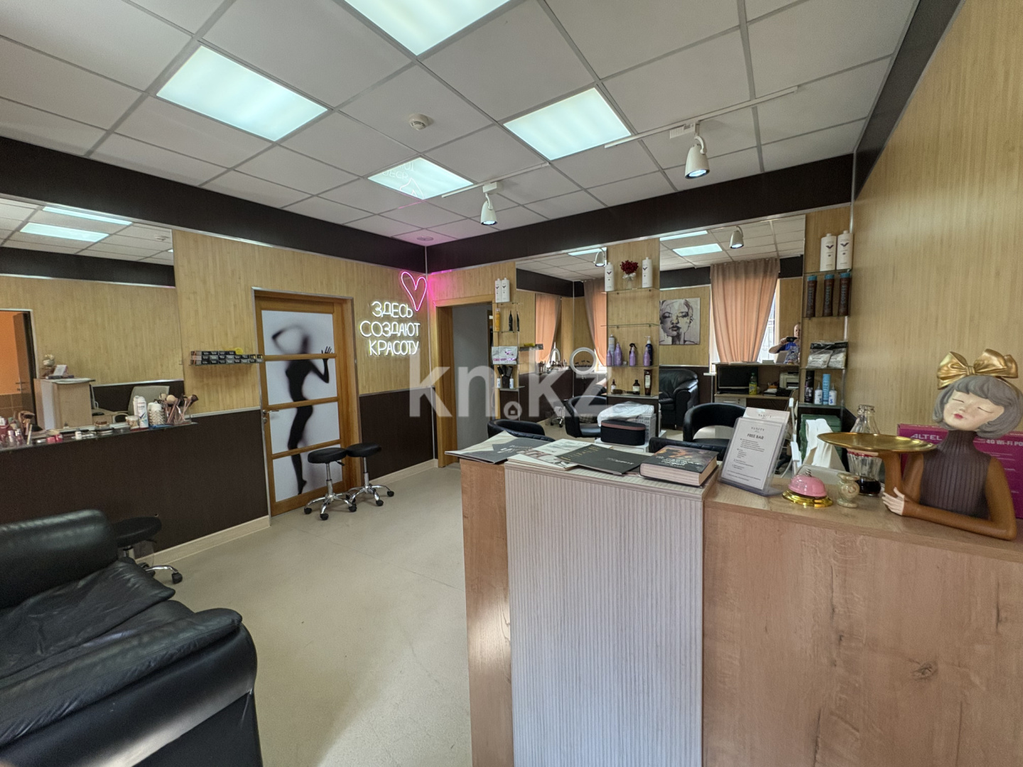 Продажа , 50 м², ул. Иванова-Сокольского, дом  11 - Жарокова Утепова - Продажа действующего бизнеса в Алматы с фото фото 2 из 9