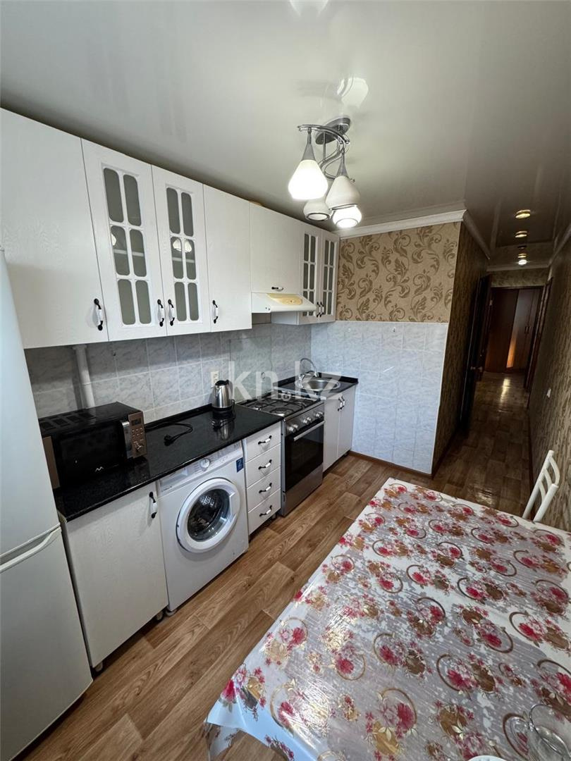 Продажа 3-комнатной квартиры, 57 м², пр. Бухар-жырау в Караганде - фото 7