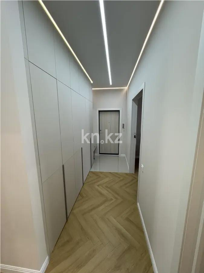 Продажа 3-комнатной квартиры, 67 м², ул. Бокейхана, дом  25 в Астане - фото 5