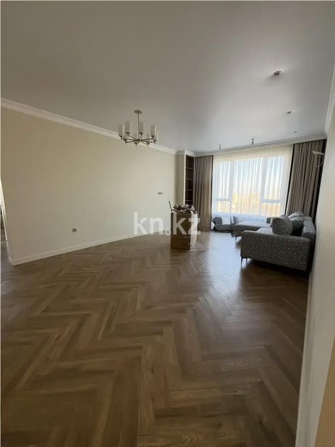 Продажа 3-комнатной квартиры, 118 м², ул. Тажибаевой, дом  218 - Продажа  трехкомнатных квартир в Алматы без посредников фото 1 из 7