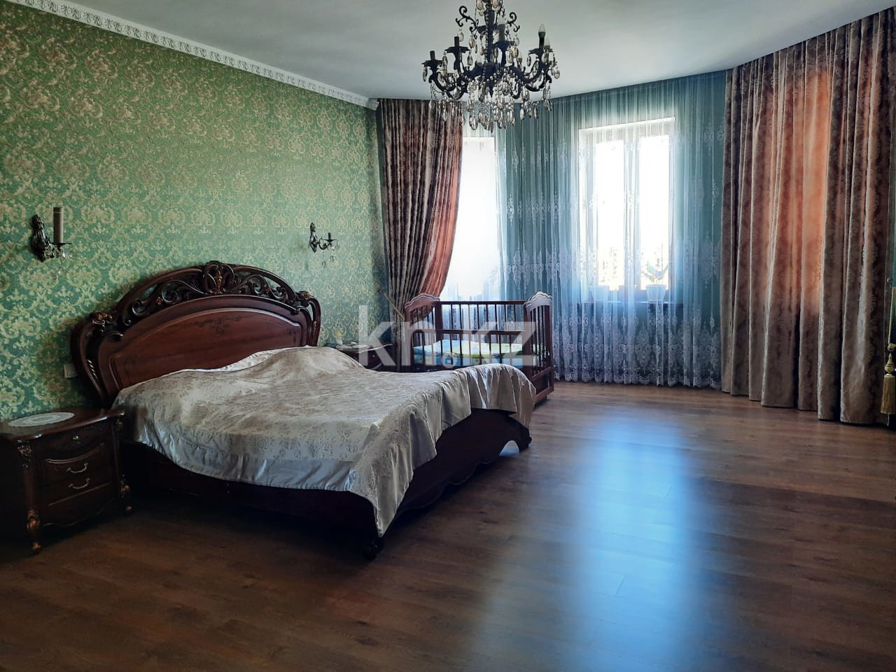 Продажа 7-комнатного дома, 410 м², ул. Сералина, дом  33 - Продажа домов, коттеджей в Казахстане фото 22 из 33