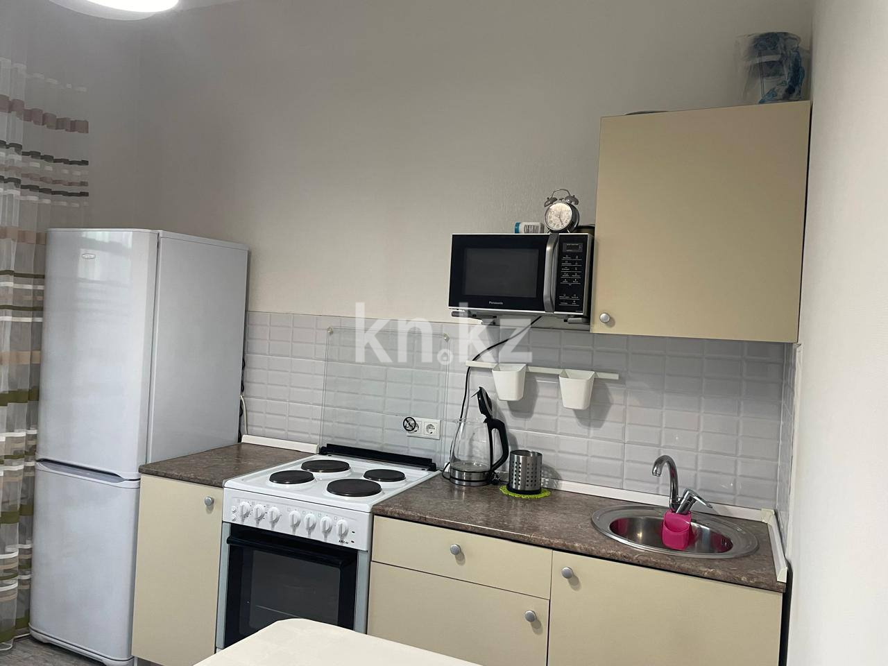 Аренда 1-комнатной квартиры, 41 м², ул. Мухамедханова, дом  4а - Аренда квартир помесячно в Астане фото 1 из 7