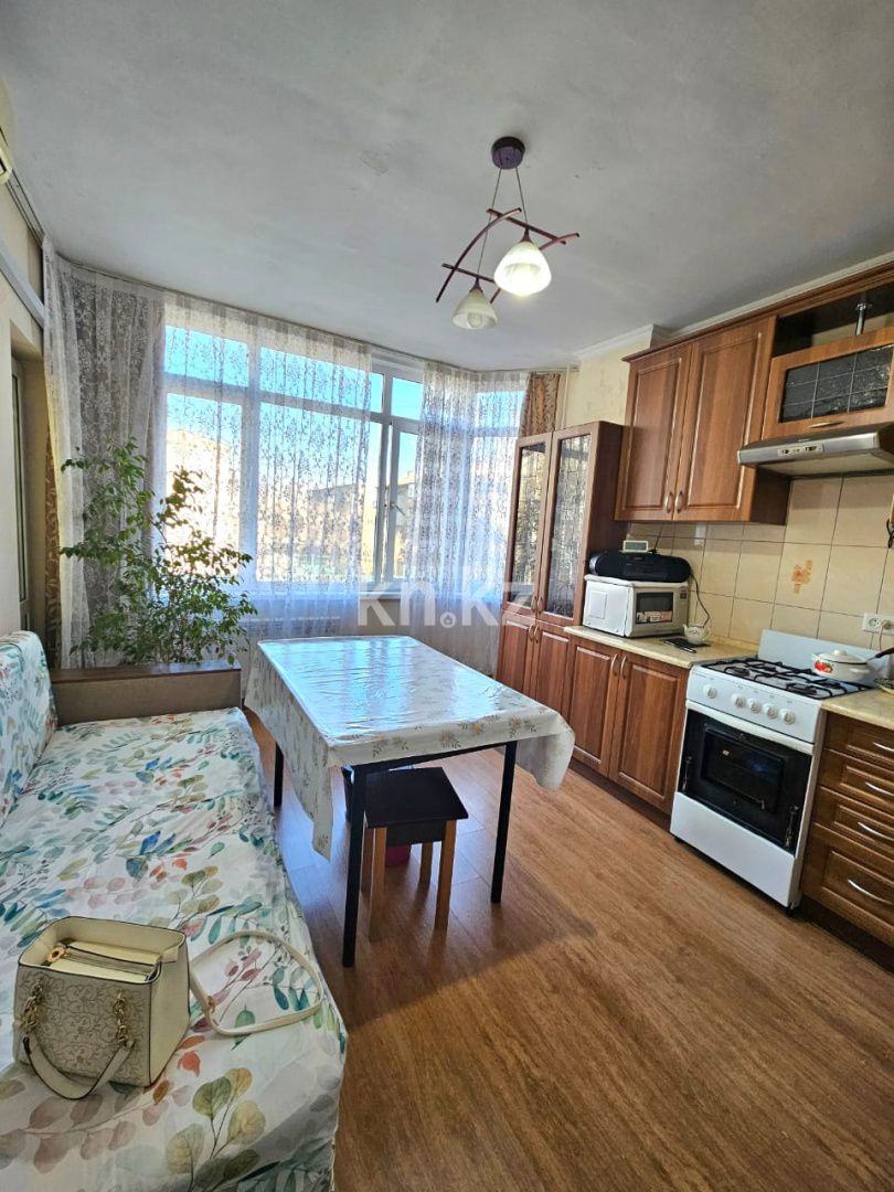 Продажа 1-комнатной квартиры, 41 м², мкр-н Жулдыз-1 в Алматы - фото 6