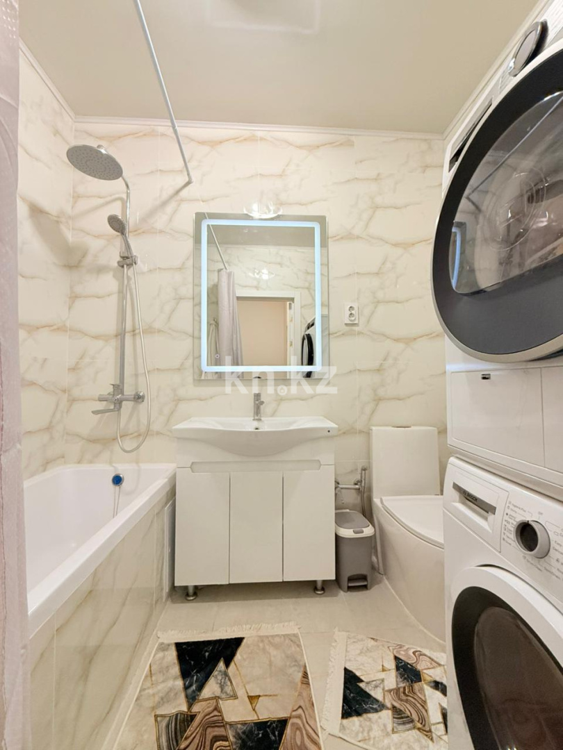 Продажа 2-комнатной квартиры, 42.2 м², ул. Бухар жырау, дом  34/2 - пр. Мангилик Ел в Астане - фото 15