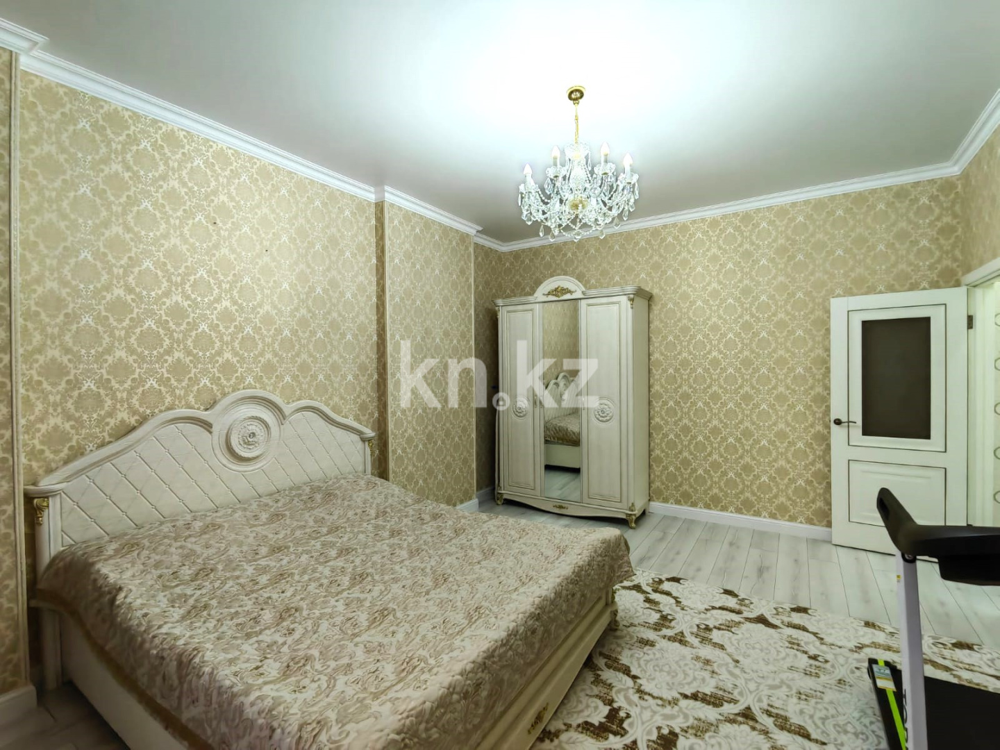 Продажа 4-комнатной квартиры, 109 м², пр. Шахтеров, дом  52б - Продажа  четырехкомнатных квартир в Караганде фото 7 из 40