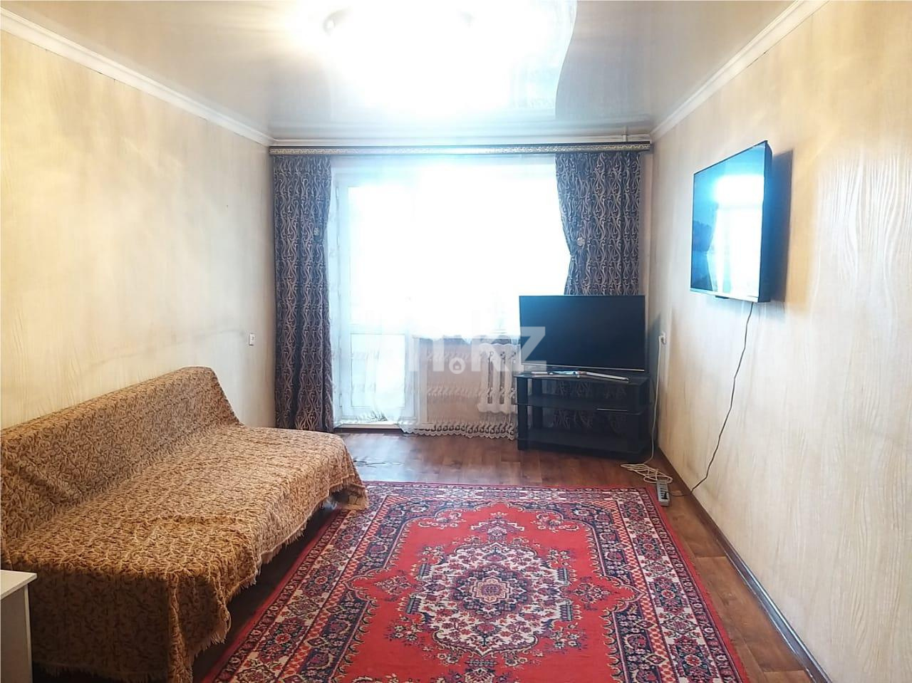 Продажа 2-комнатной квартиры, 45 м², мкр-н 18 - Продажа  двухкомнатных квартир в Караганде фото 1 из 15