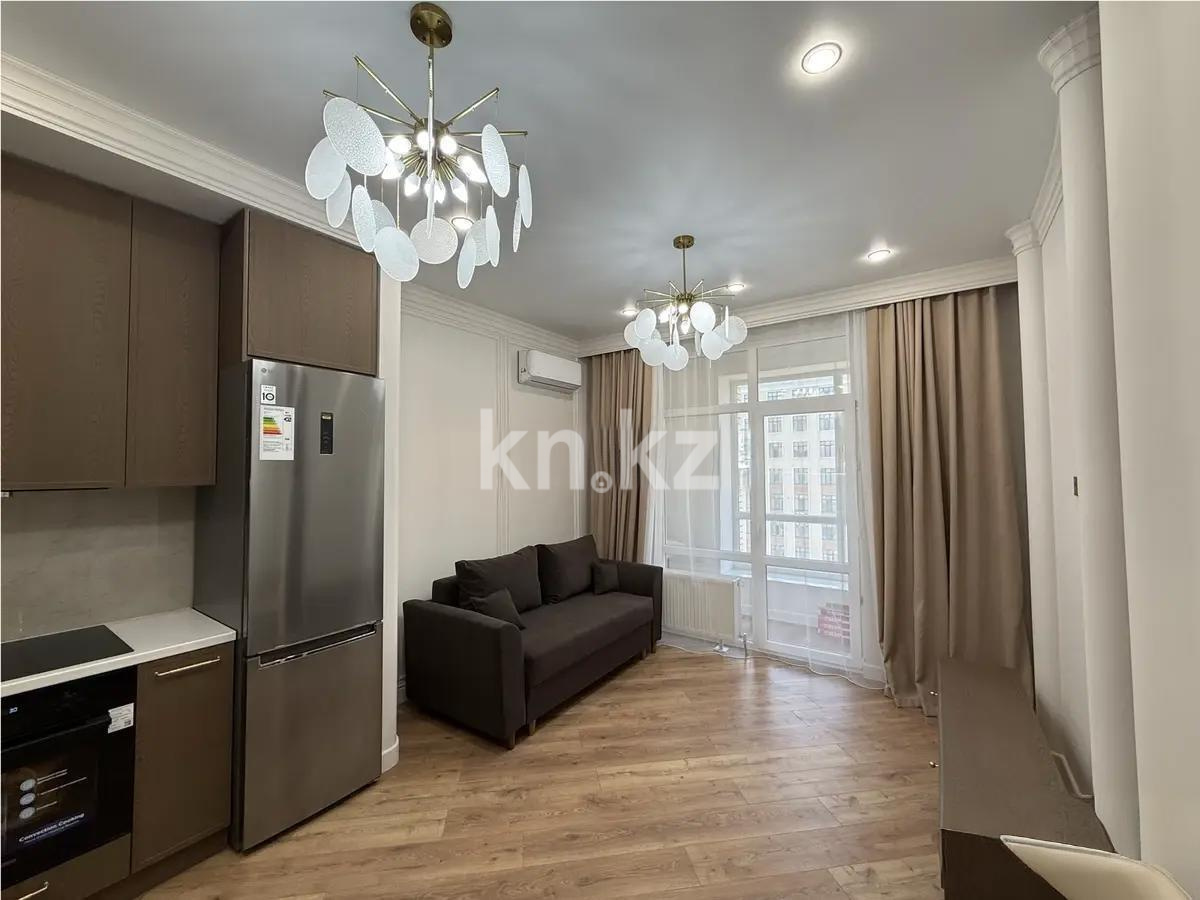 Продажа 3-комнатной квартиры, 60 м², ул. Омарова, дом  12в в Астане - фото 3