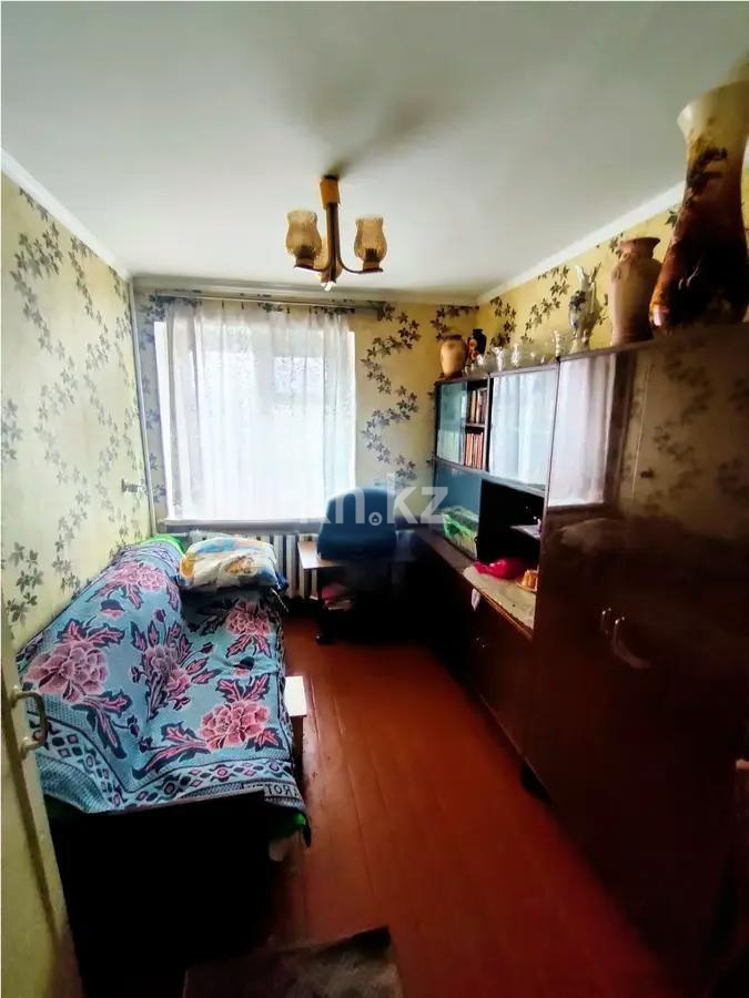 Продажа 4-комнатной квартиры, 64 м², ул. Локомотивная, дом  141 - Продажа  четырехкомнатных квартир в Караганде фото 1 из 7