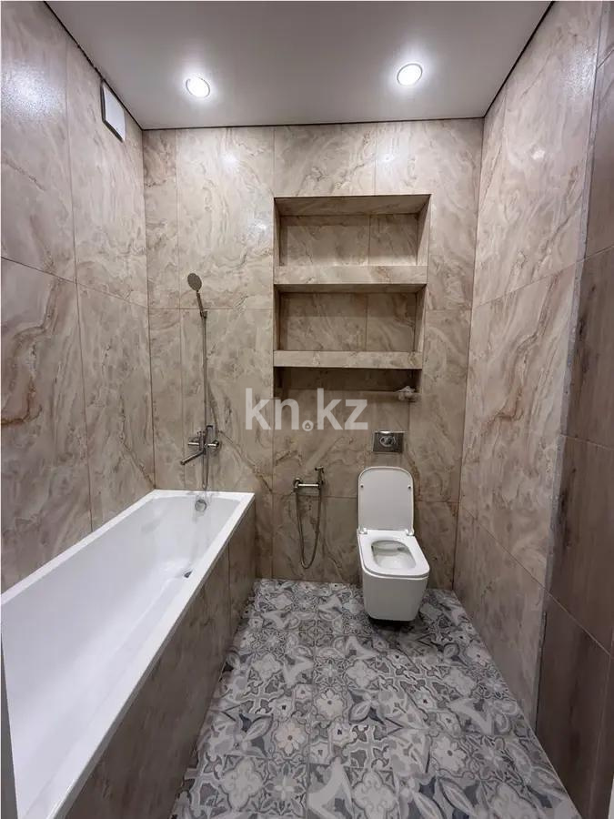 Продажа 3-комнатной квартиры, 95 м², ул. Торекулова, дом  95 в Алматы - фото 4