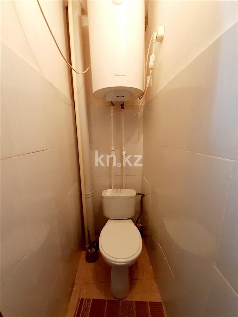 Продажа 2-комнатной квартиры, 44 м², мкр-н 14 в Караганде - фото 8