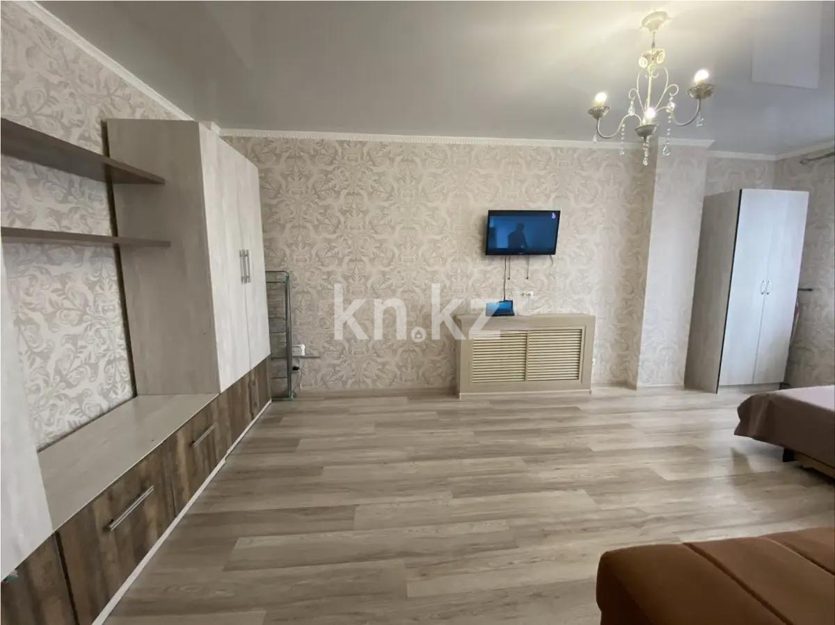 Продажа 1-комнатной квартиры, 40 м², пр. Мангилик Ел, дом  19 - Продажа квартир в Казахстане фото 1 из 5