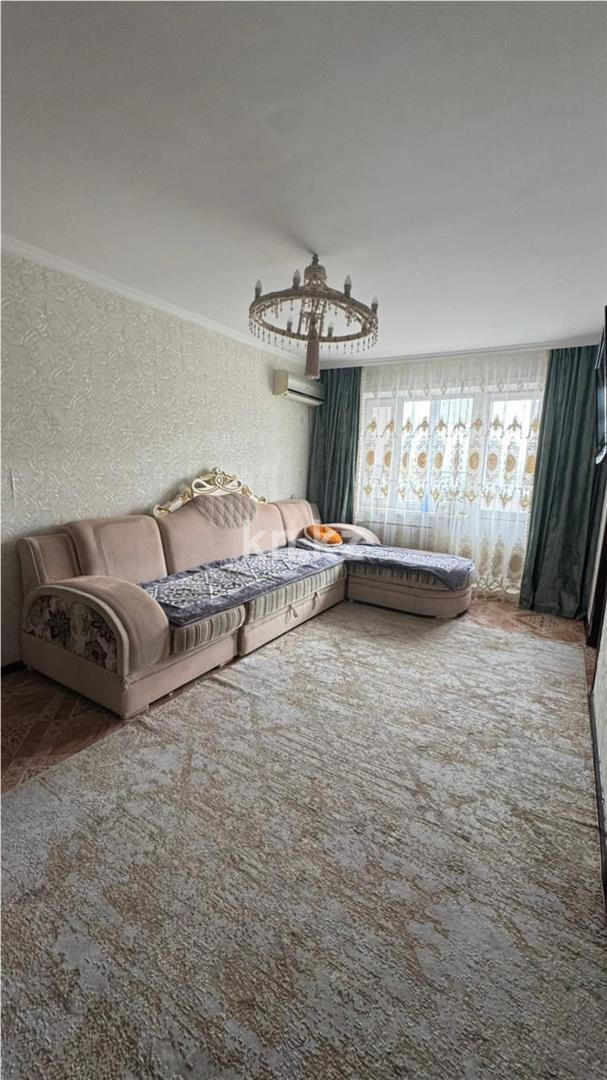 Продажа 4-комнатной квартиры, 63 м², пр. Строителей - Продажа квартир в Караганде фото 1 из 12