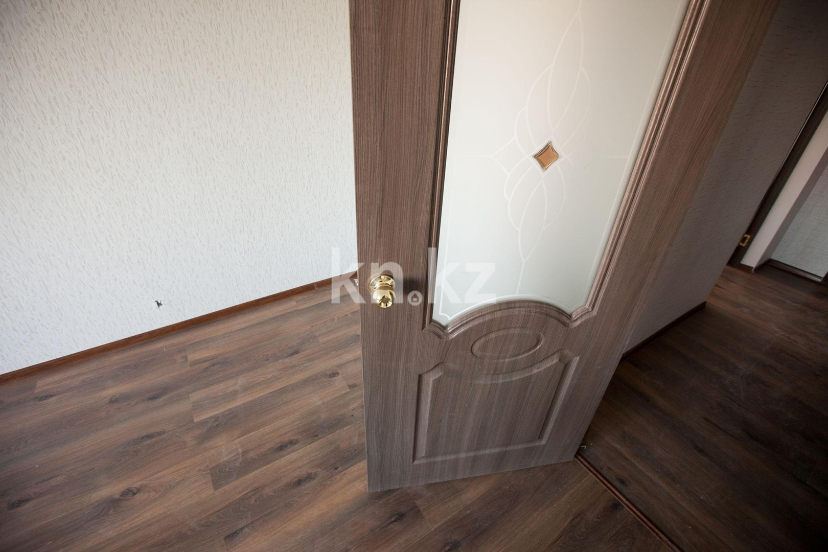 Продажа 3-комнатной квартиры, 98 м², пр. Шахтеров в Караганде - фото 26