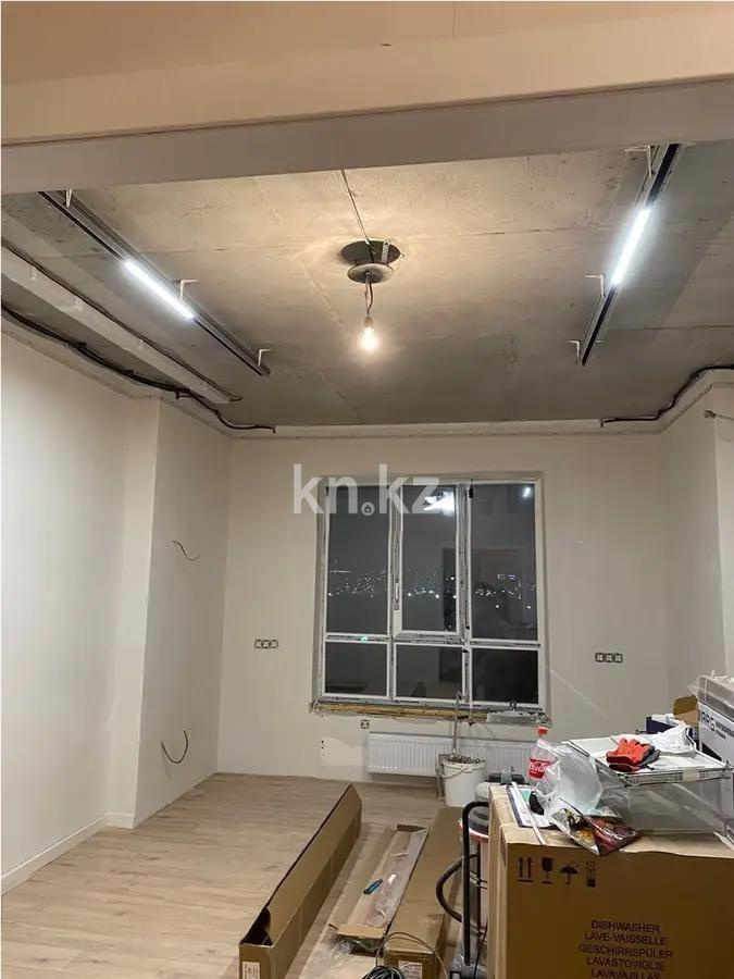 Продажа 4-комнатной квартиры, 99 м², пр. Туран, дом  83/1 в Астане