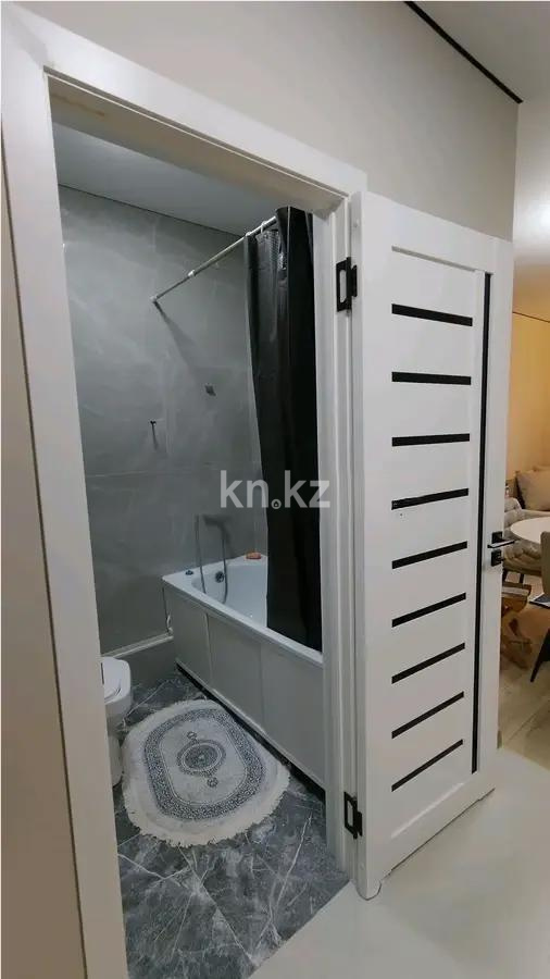 Продажа 1-комнатной квартиры, 30 м², ул. Омарова, дом  11 в Алматы - фото 3