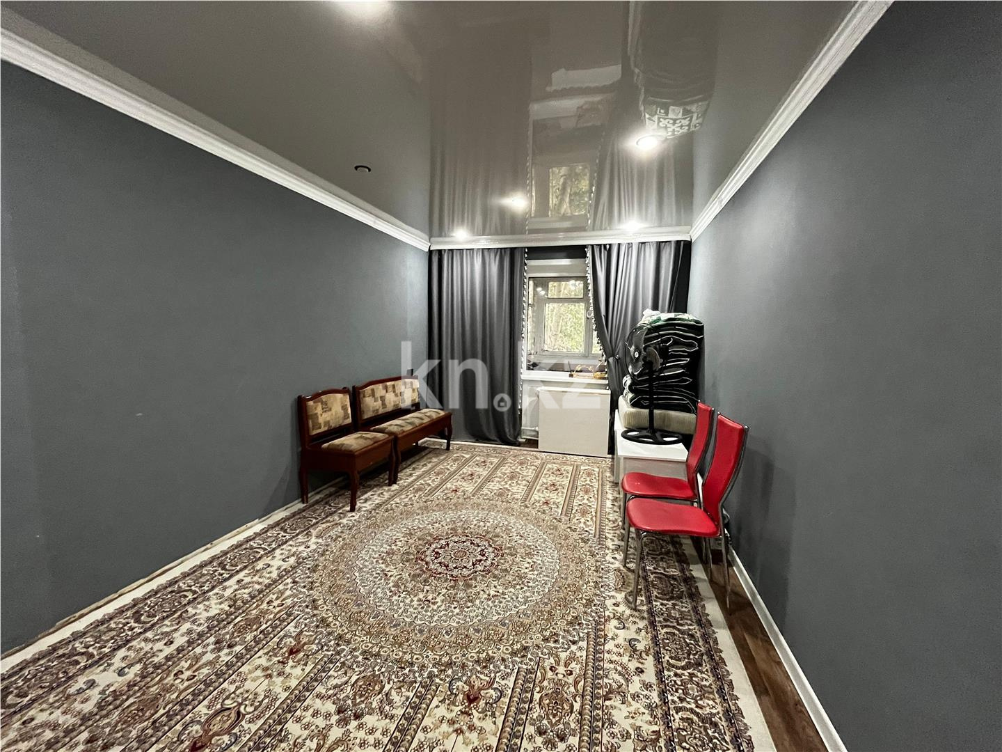 Продажа 3-комнатной квартиры, 62 м², мкр-н 14 - Продажа  трехкомнатных квартир в Караганде фото 1 из 13