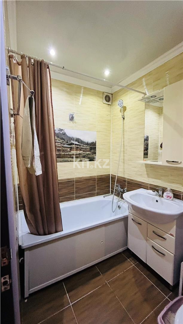 Продажа 2-комнатной квартиры, 46 м² - Продажа жилой и коммерческой недвижимости в Караганде фото 3 из 4