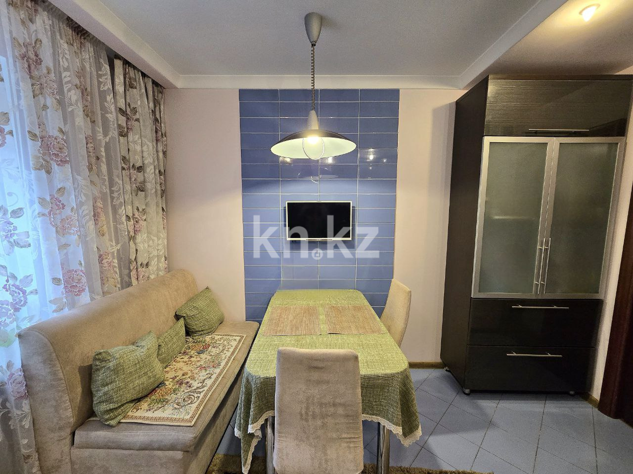 Продажа 4-комнатной квартиры, 80 м², ул. Жандосова - Продажа квартир в Алматы фото 5 из 22