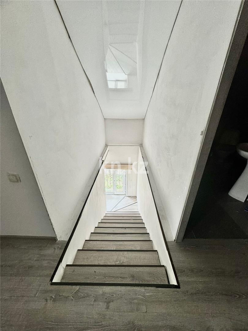 Продажа 6-комнатного дома, 260 м² в Караганде - фото 23