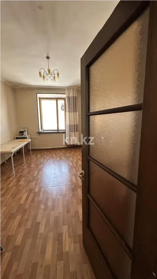 Продажа 3-комнатной квартиры, 65 м² в Караганде - фото 2