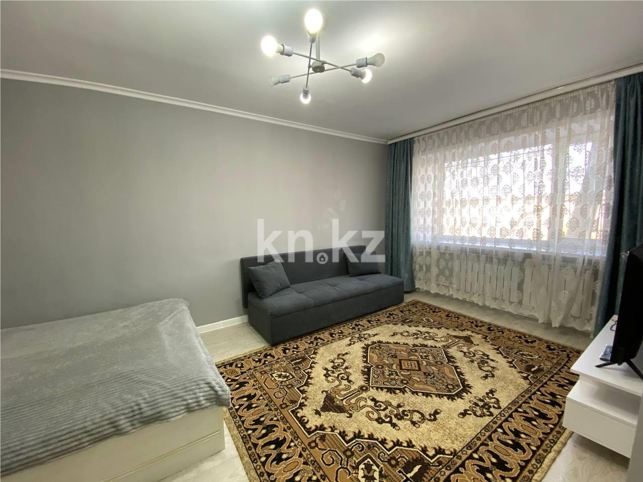Продажа 1-комнатной квартиры, 30 м², ул. Зелинского, дом  28/2 - Продажа  однокомнатных квартир в Караганде фото 1 из 8